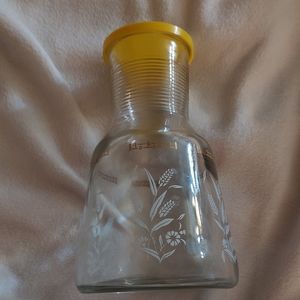 Hazel Atlas glass carafe wheat&good with lid